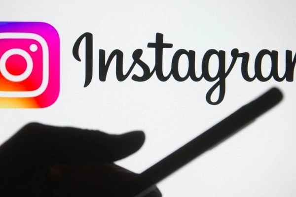 How to Grow a Business with Instagram Ads